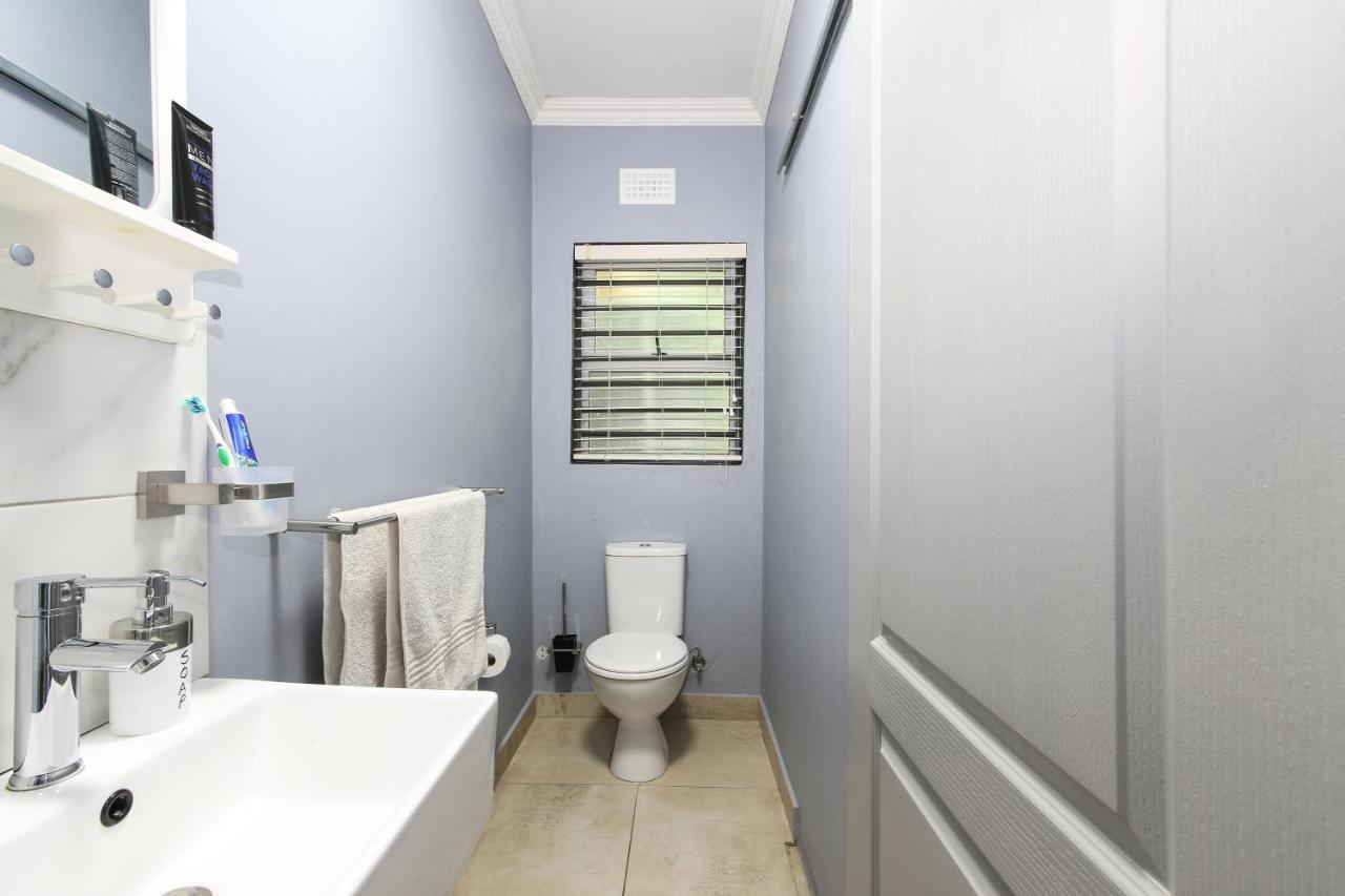 Camdene Guesthouse Cape Town Ngoại thất bức ảnh